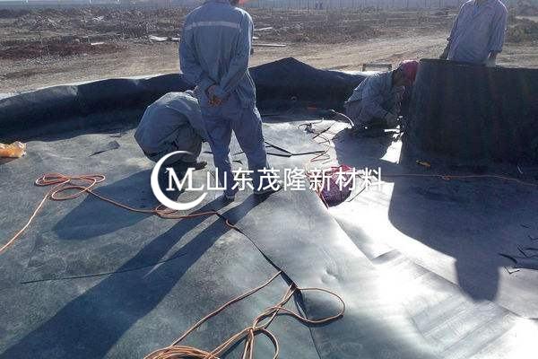 土工膜施工前的材料準(zhǔn)備