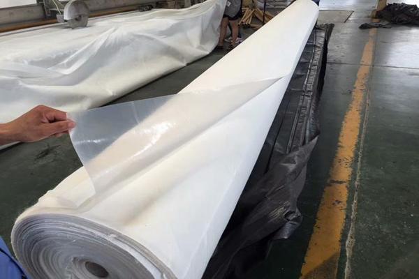 復合土工膜和其它材料之間有哪些摩擦特性呢？
