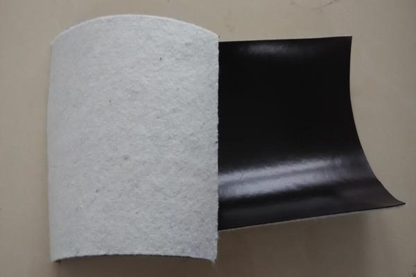 探秘復(fù)合土工膜的生產(chǎn)工藝  第4張